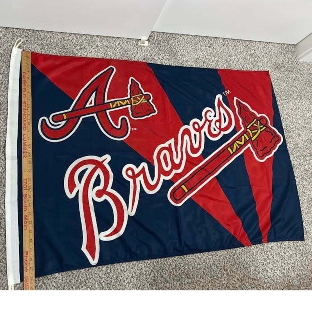 Atlanta Braves MLB Flag Banner Good Stuff Tomahawk Logo Navy Red 28x42 2013